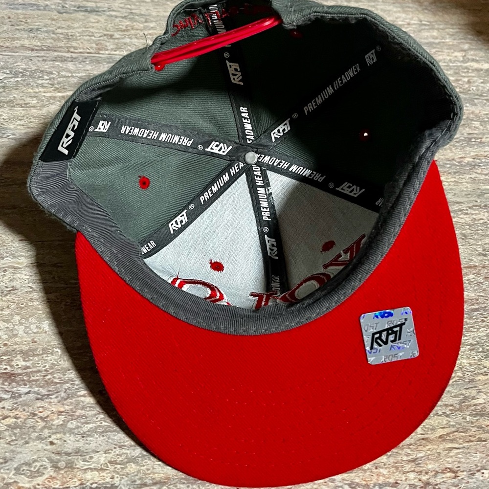 YOLO hat - Picture 4 of 16
